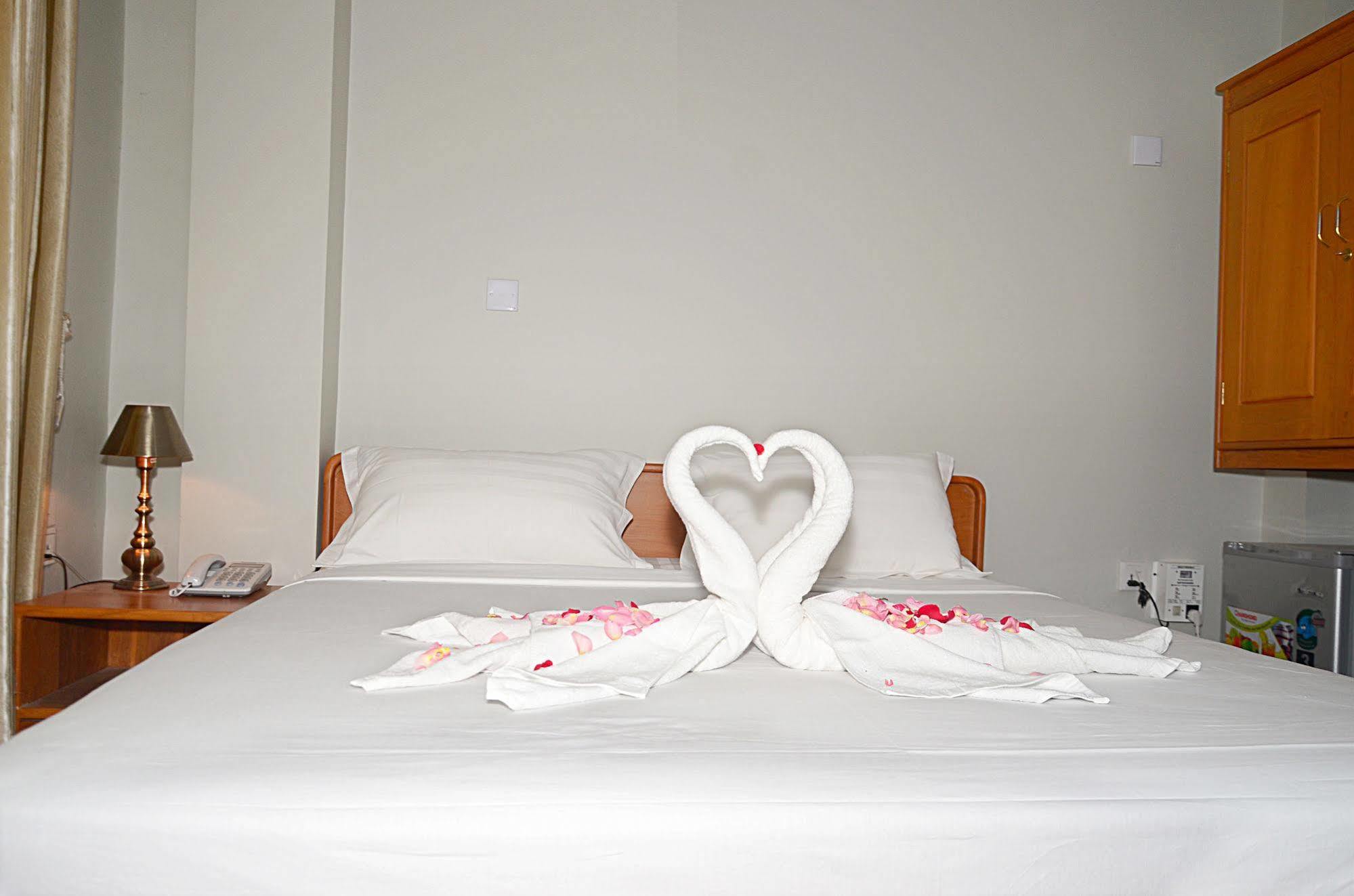 Hotel Yno يانغون المظهر الخارجي الصورة